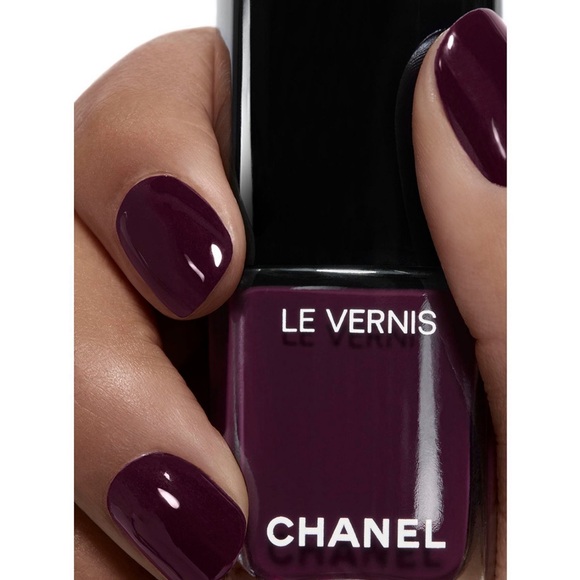 Chanel Le Vernis Longwear Nail Colour - Picture 5 of 13